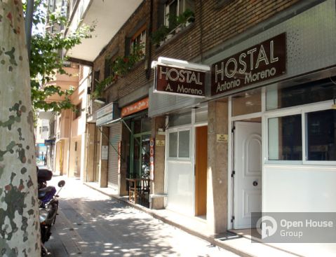 HOSTAL MORENO ZONA SAGRADA FAMILIA CLOT